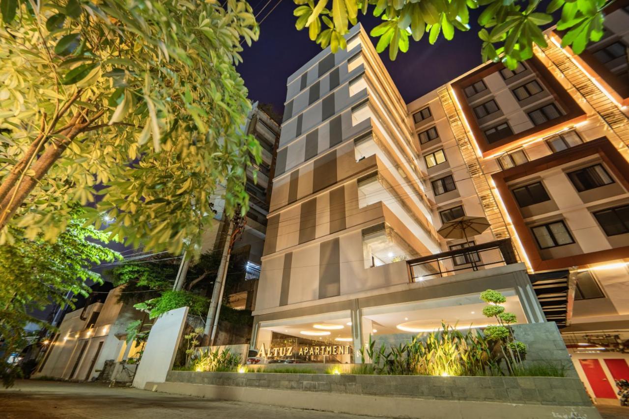 Redliving Apartemen Premium Exclusive Seturan Yogyakarta Exterior foto