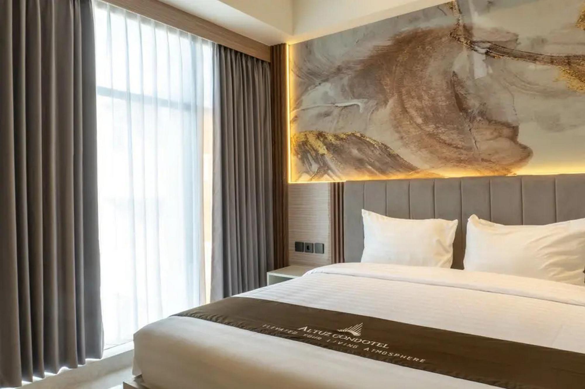 Redliving Apartemen Premium Exclusive Seturan Yogyakarta Exterior foto