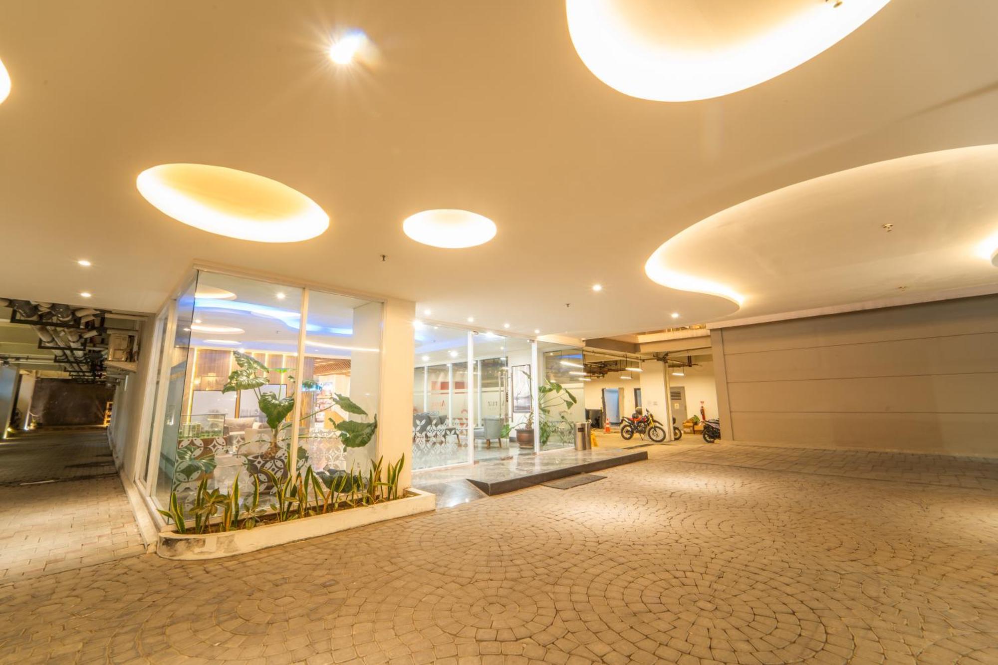 Redliving Apartemen Premium Exclusive Seturan Yogyakarta Exterior foto